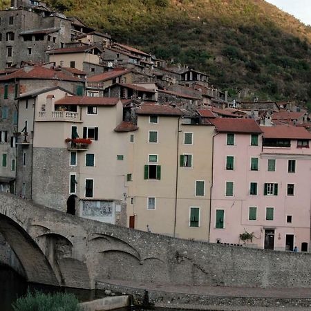 Appartamento Le Violette Dolceacqua Eksteriør billede
